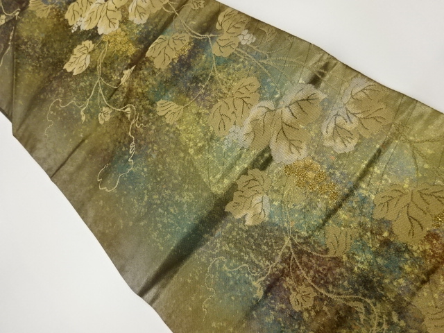 引箔葡萄唐草模様織出し名古屋帯